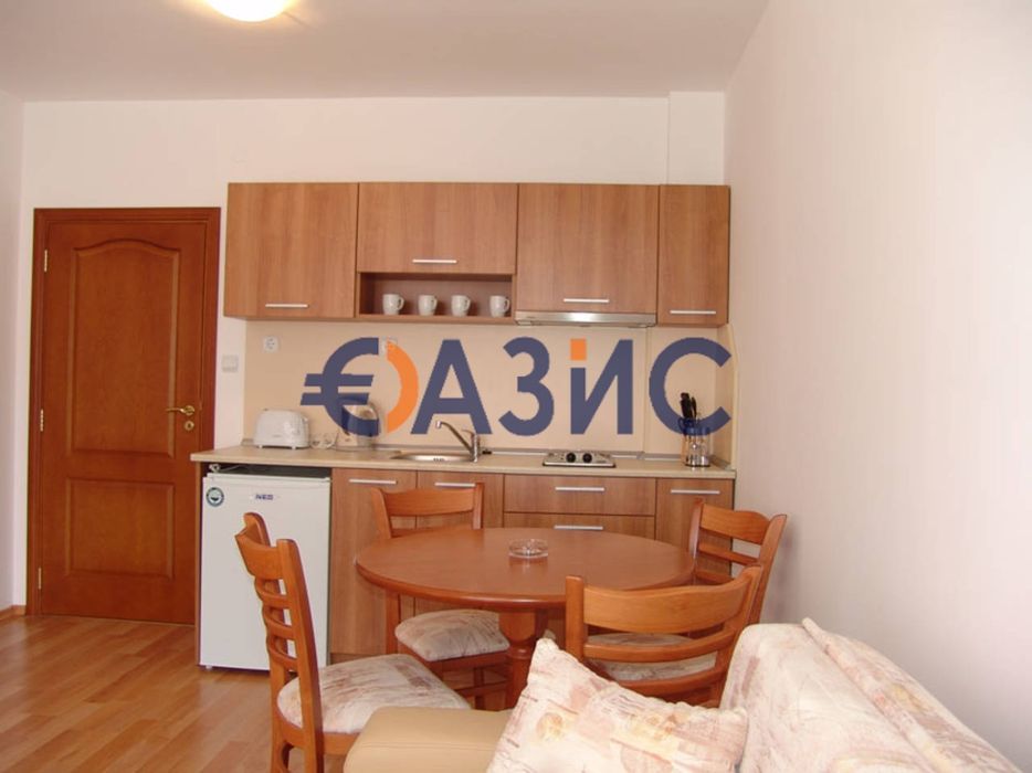 Продава се Двустаен апартамент в к.к. Слънчев бряг - 83 кв.м за 1145 €/кв.м - Снимка #4