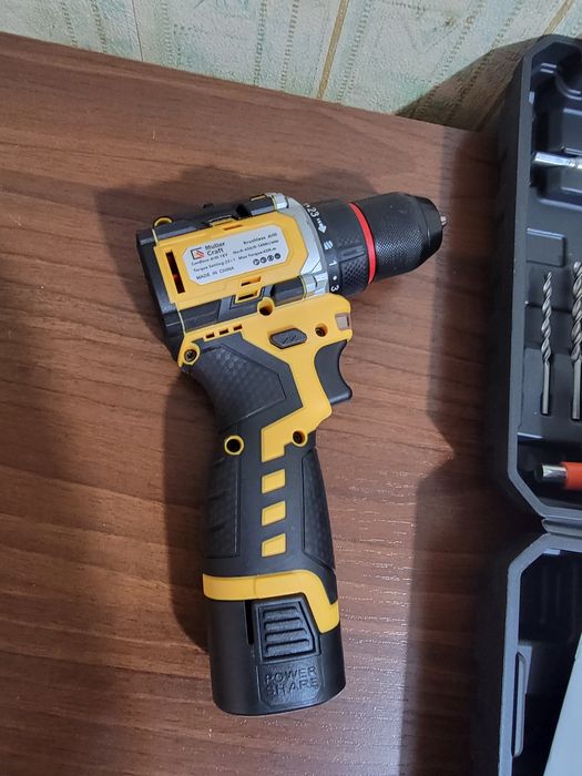 Продам шуруповерт, Новый