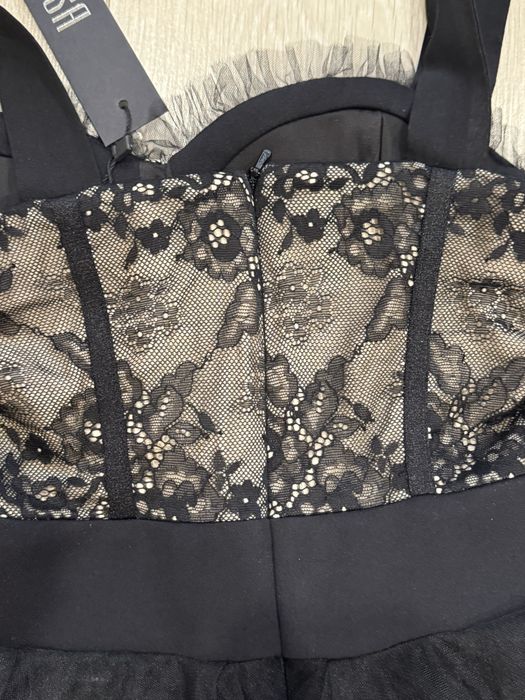 Чисто нова рокля Alessa с етикет