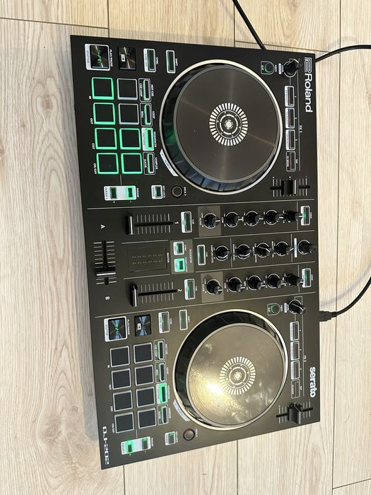 Consola dj roland 202