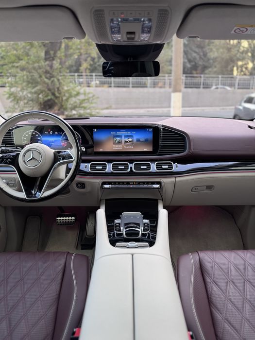 Meecedes Benz GLS 600 Maybach