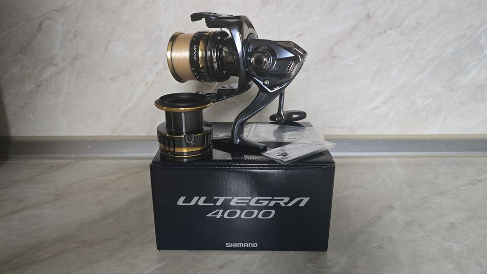 Макара Shimano Ultegra 4000 с резервна шпула
