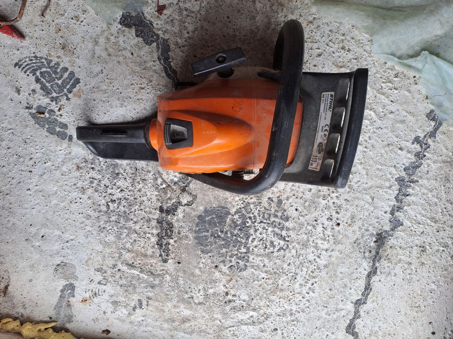 drujbă stihl 211