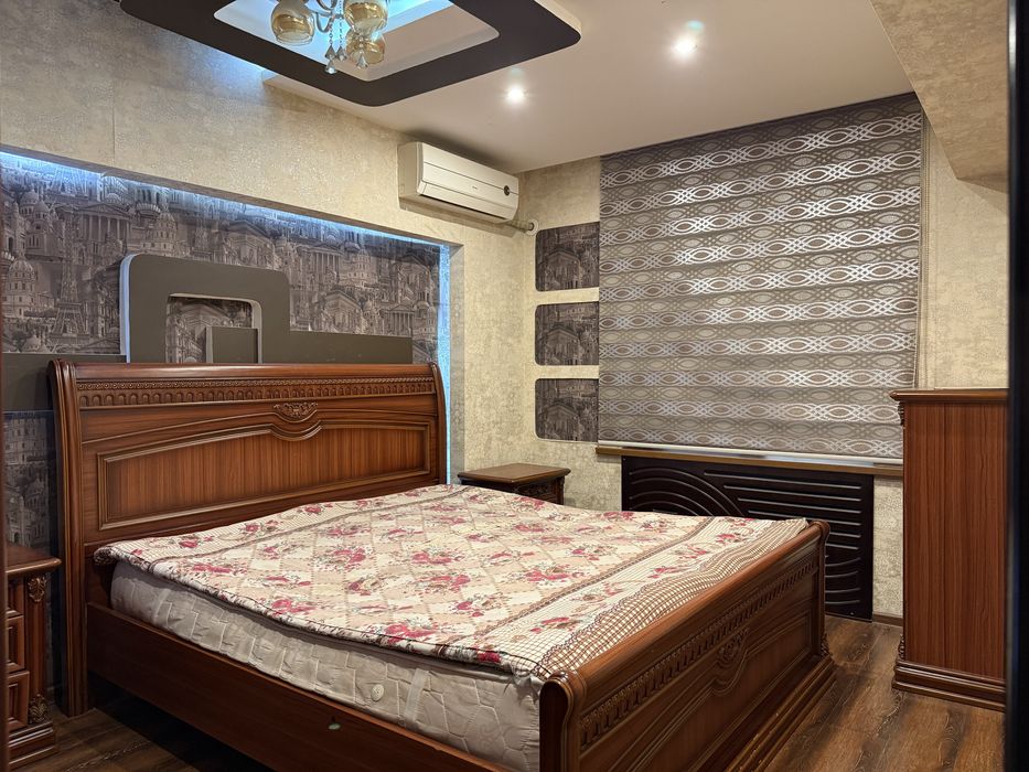 4 Комнаты 4/1/4 Ц-5, Массив Киёт, Джентельмен Паб, Корзинка