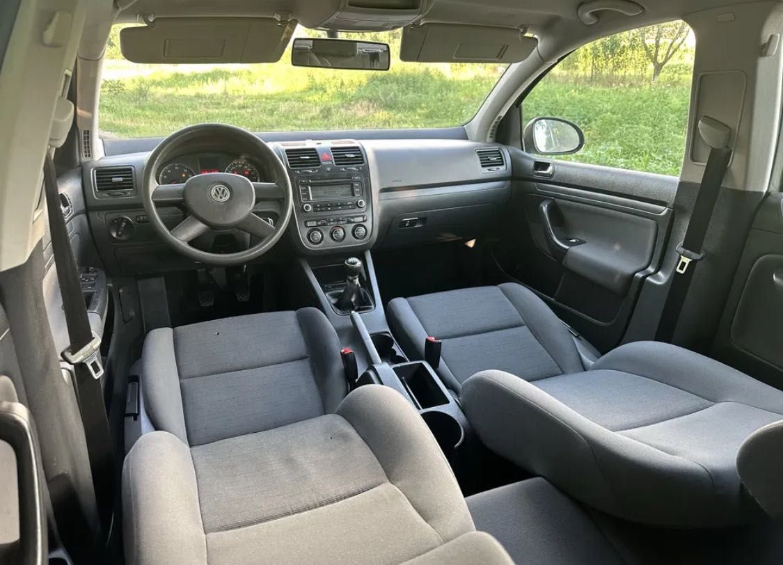 Vând VW Golf 1.6