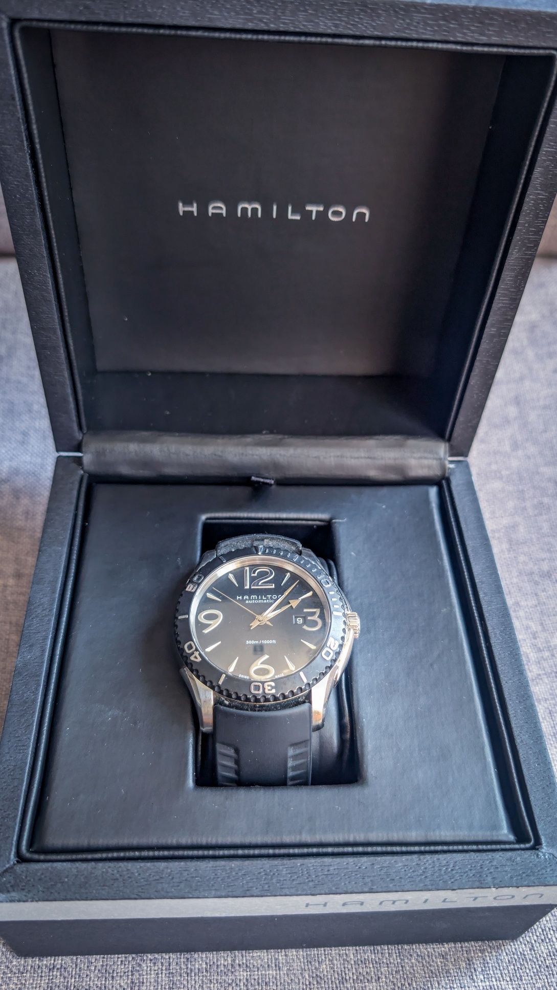 Часовник Hamilton Jazzmaster Seaview Automatic H377150