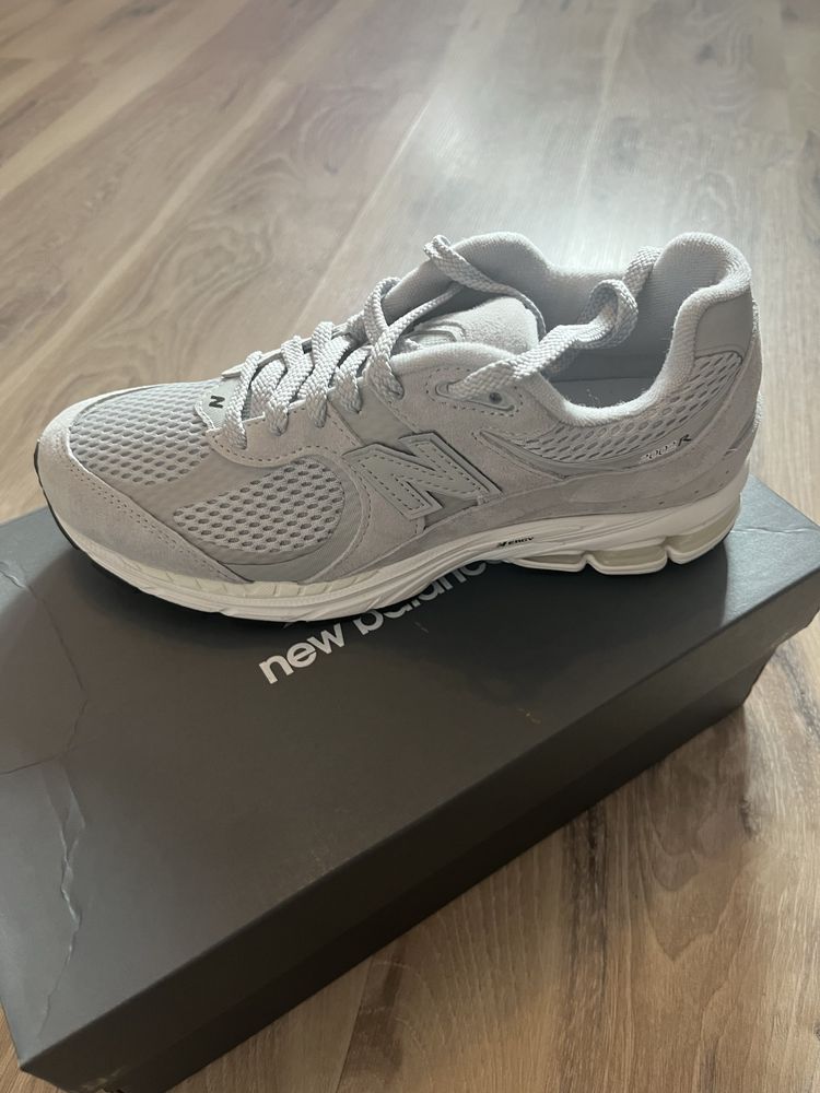 Adidasi New Balance