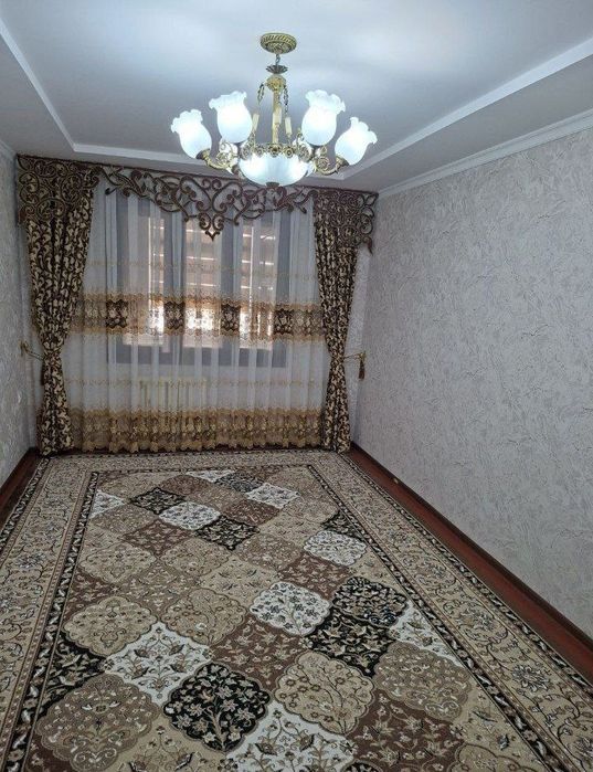 3 xonali kvartira sotiladi