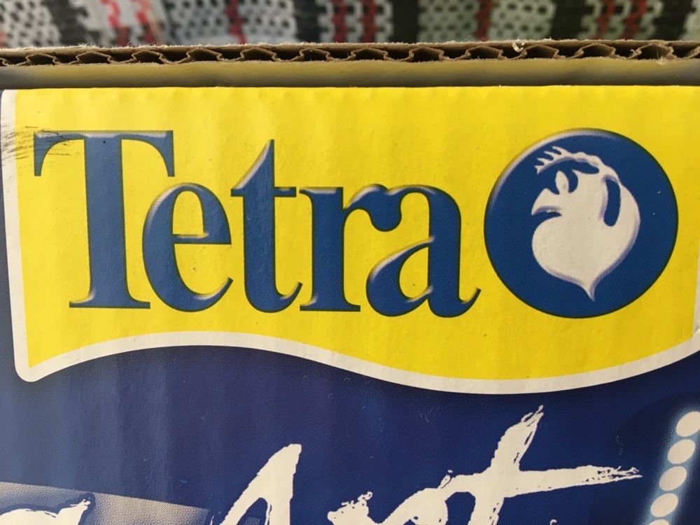Продам аквариум Tetra.