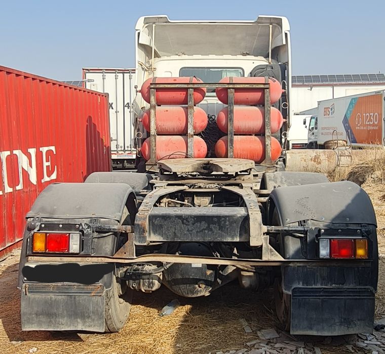 ISUZU  SAZ EXZ51K  2 мостлик тягач