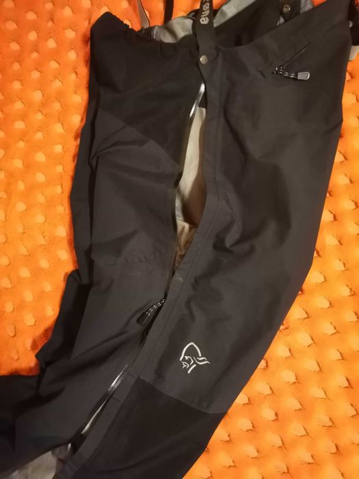 NORRONA Arch Wall-
 Gore-Tex 
Мъжки биб - полугащеризон
Премиум клас