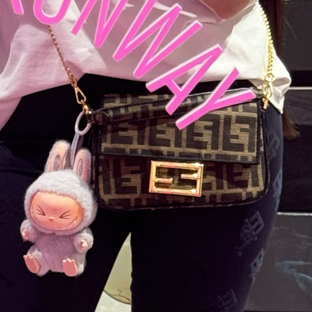 Сумка Fendi с коробкой
