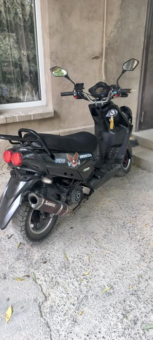 Бумер в отличном состоянии