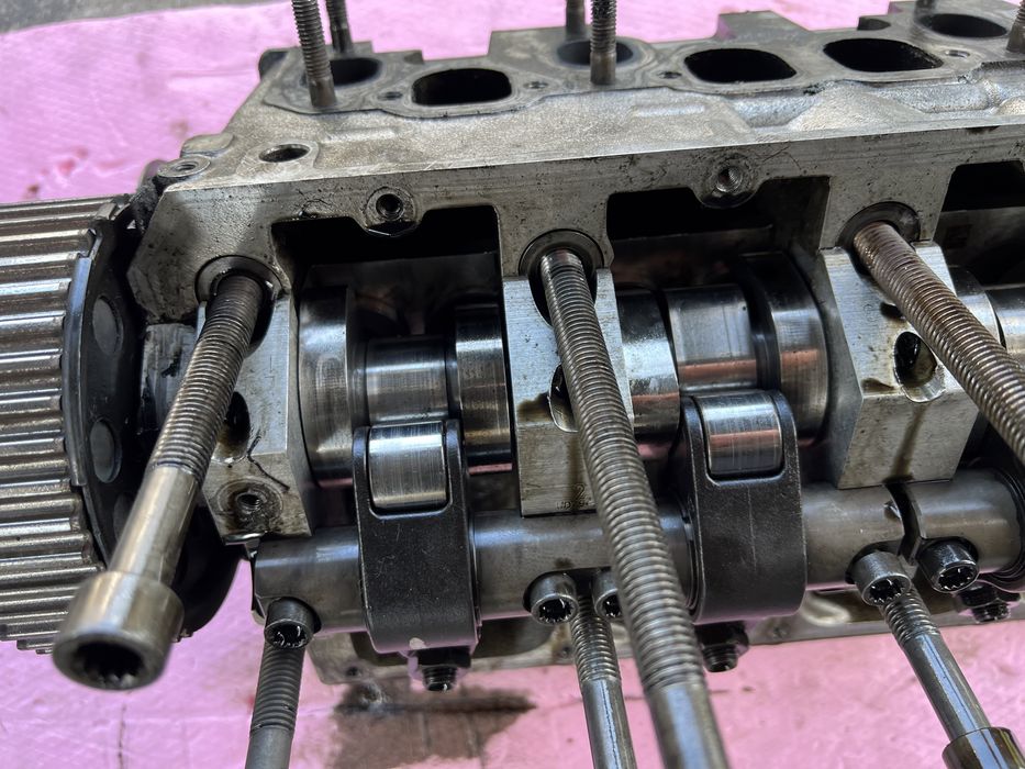 Chiuloasa  ax came tacheti vw passat b6 motor 1.9 cod motor bxe