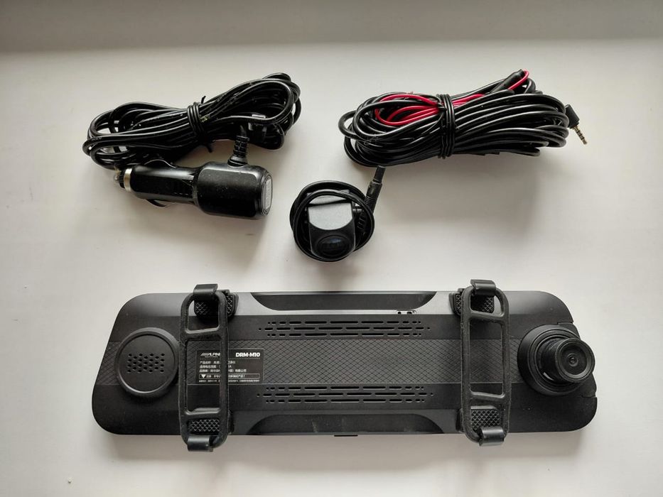 Зеркало видео регистратор 3в1 с камерой заднего вида