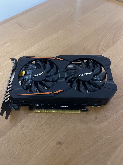 Видеокарта GeForce GTX 1050 Ti 4 гб в отличном состоянии