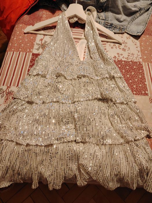 Официална рокля с пайети