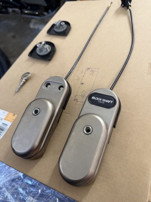 Заключваща система за лекотоварен автомобил - BLOCK SHAFT ITALY