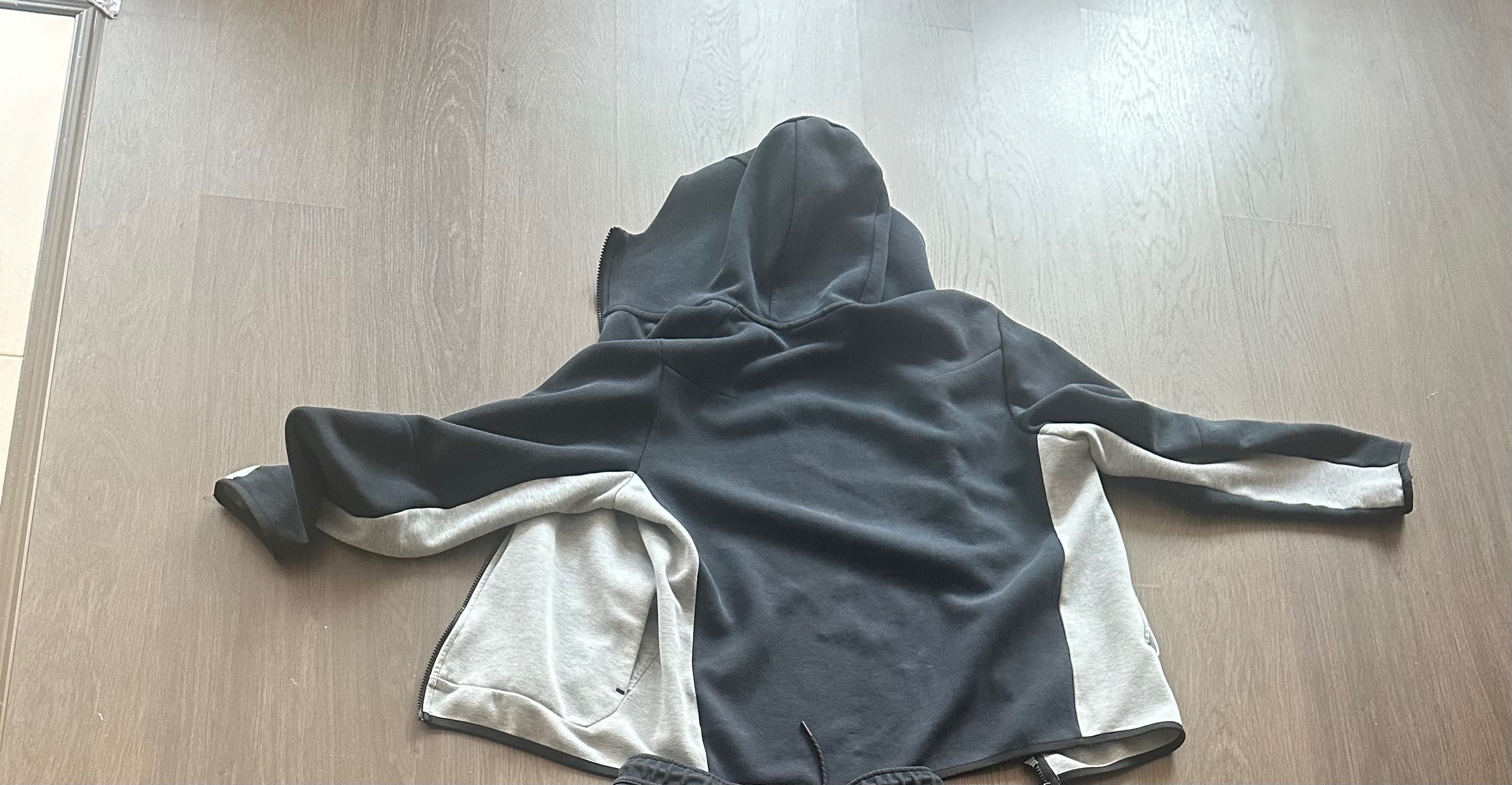 Nike Tech Fleece