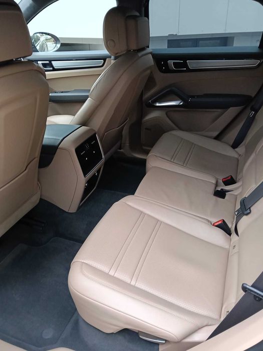 Autoturism Porsche Cayenne TURBO