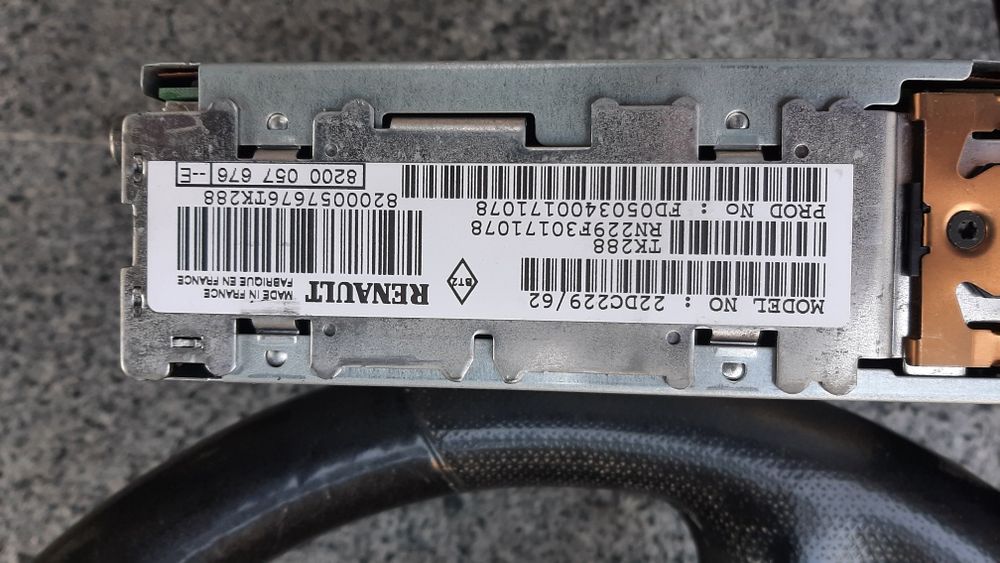 Volan și casetofon  Renault