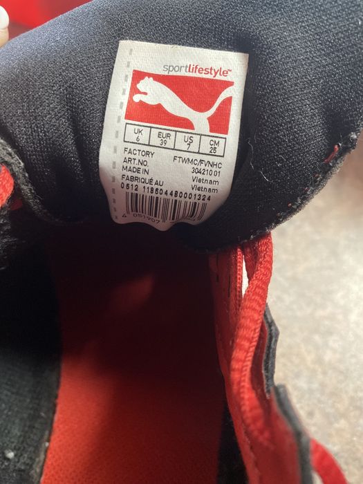 Маратонки Ферари