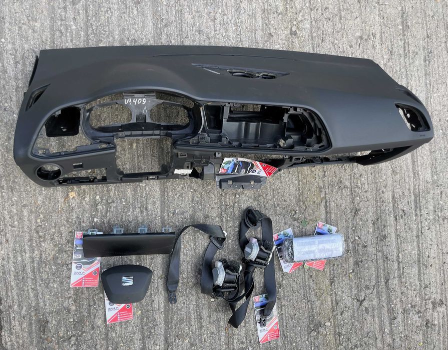 Seat Leon 5F LCI plansa de bord kit airbag volan pasager genunchi