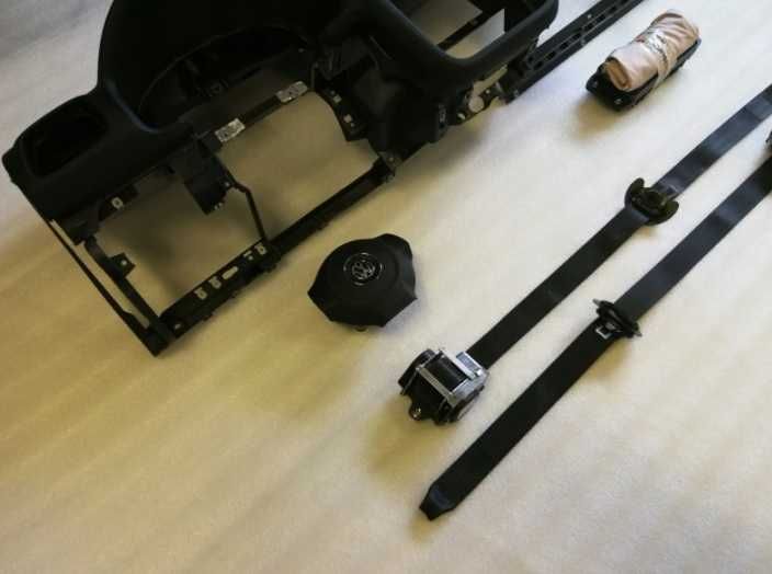 Volkswagen Vw Scirocco kit airbag volan plansa de bord set centuri