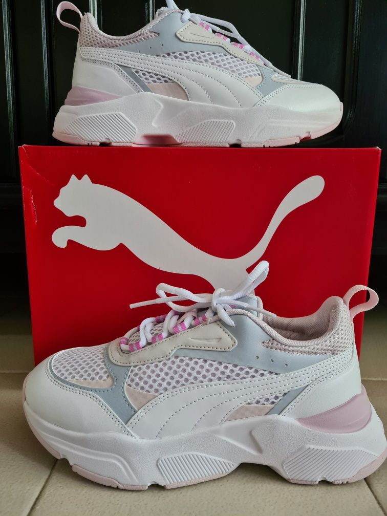 Дамски маратонки PUMA номер 37 и 40