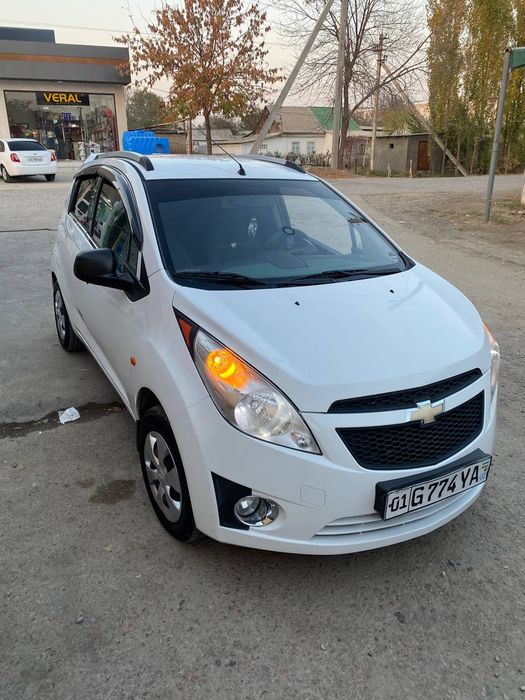 2011 yl spark sotladi