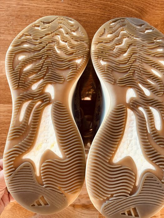 Adidas Yeezy 380, mar 46, ca noi