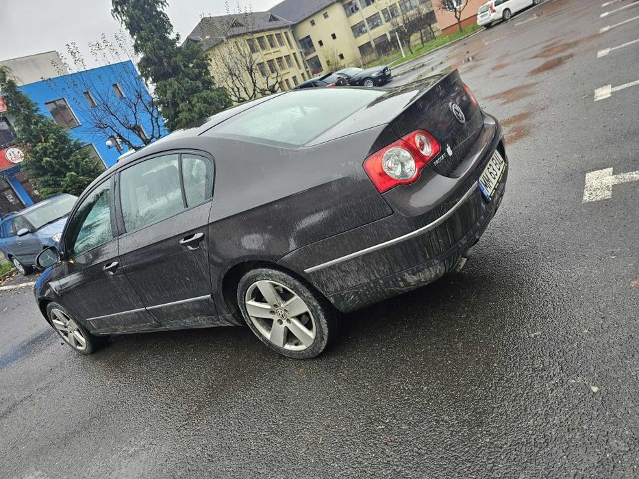Vw passat b6 2000 tdi 140 de cai. Masina rulează foarte