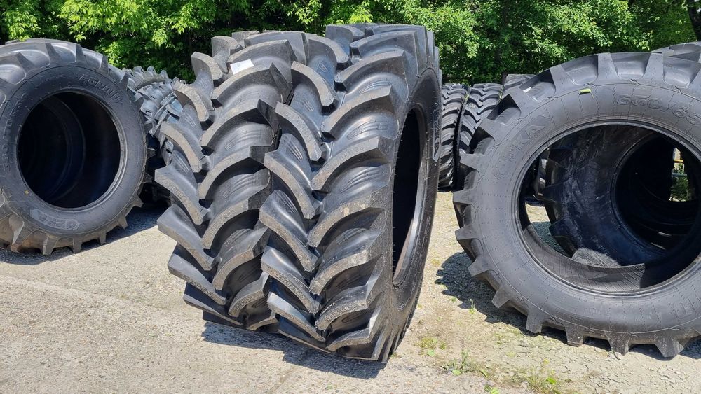 anvelope noi de Tractor 520/85 R38 Ozka cauciucuri Radiale 20.8 R38