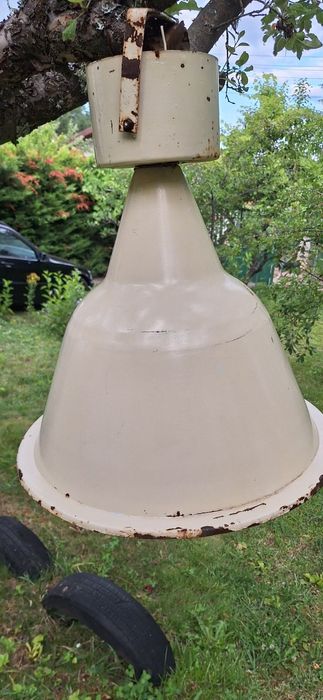 Голяма индустриална лампа