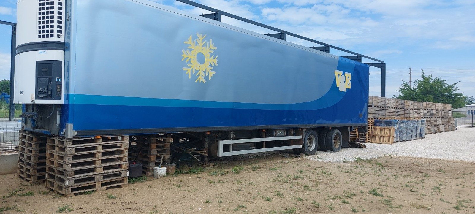 Хладилно ремарке