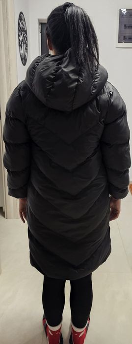 Geaca nouă neagră mâneci 3/4 gluga buzunare