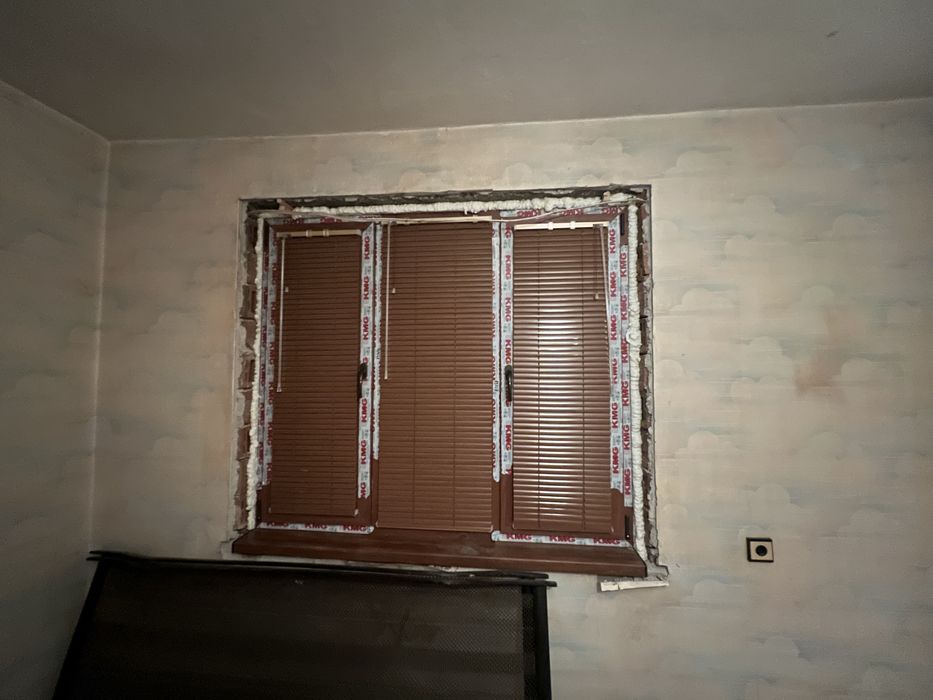 PVC и AL дограма, вътрешни щори, комарници, стъклопакети