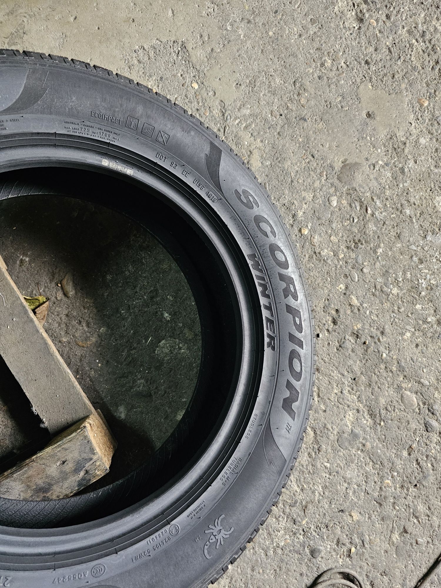 4 anvelope iarna 215 65 17 Pirelli 6.5mm