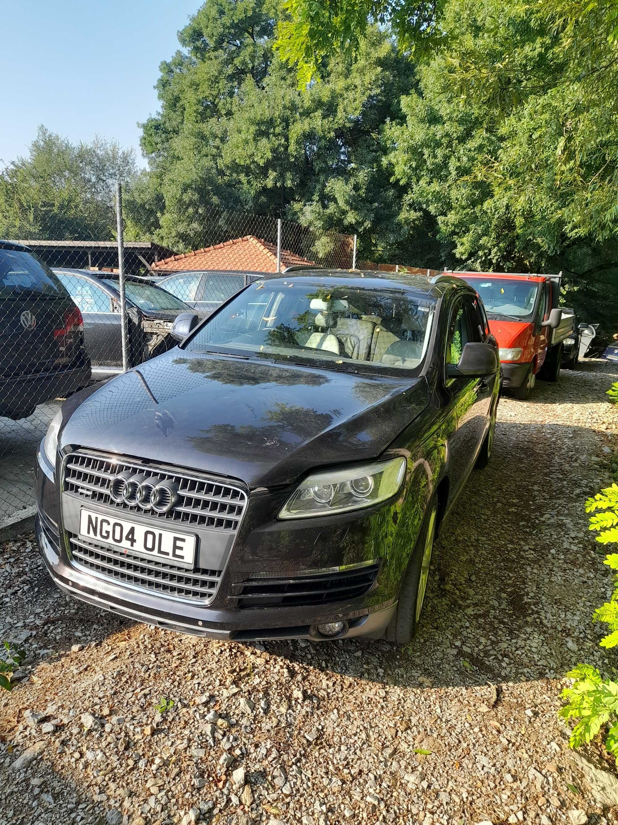 Audi Q7 3.0 TDI BUG 233 к.с. , 20 броя на части