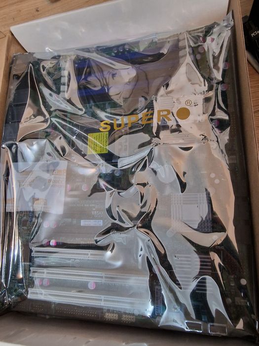 Placa de baza SuperMicro de colectie NOUA socket 1366+i7 920+ram