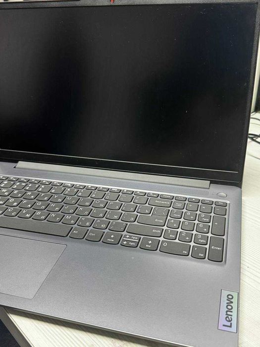 Lenovo в хорошем состояние