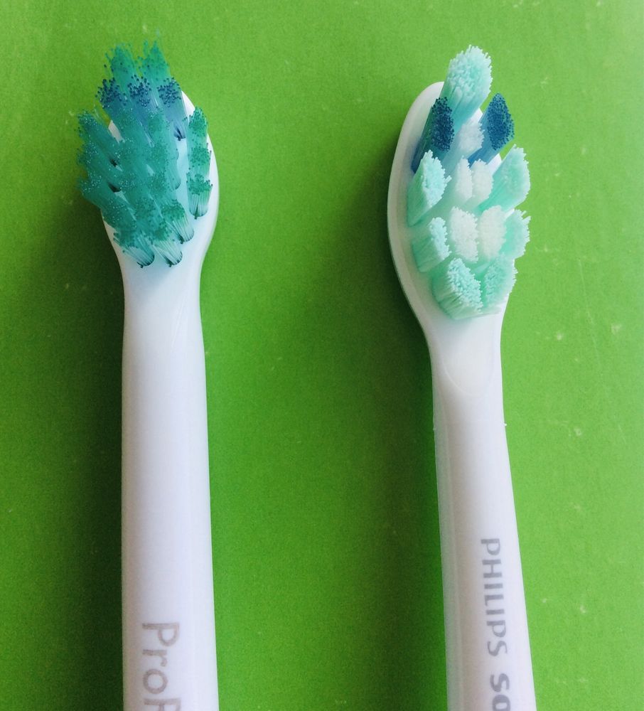 Резервни Четки за PHILIPS SONICARE + Неработеща Четка за Части.