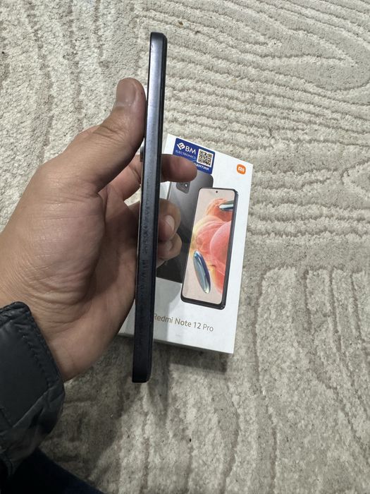 Redmi not 12 pro 128Gb holati yaxshi karobkasi bor
