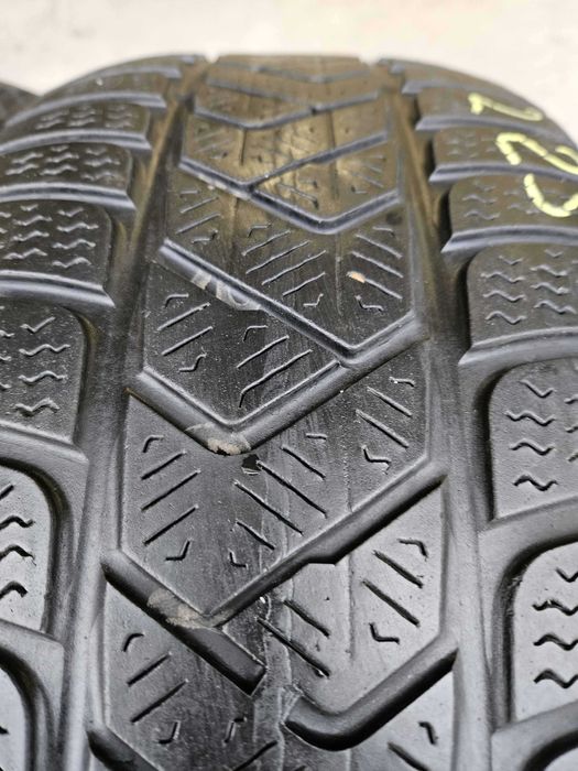 SET 2 Anvelope Iarna 225/50 R18 PIRELLI Spottozero 3 99H