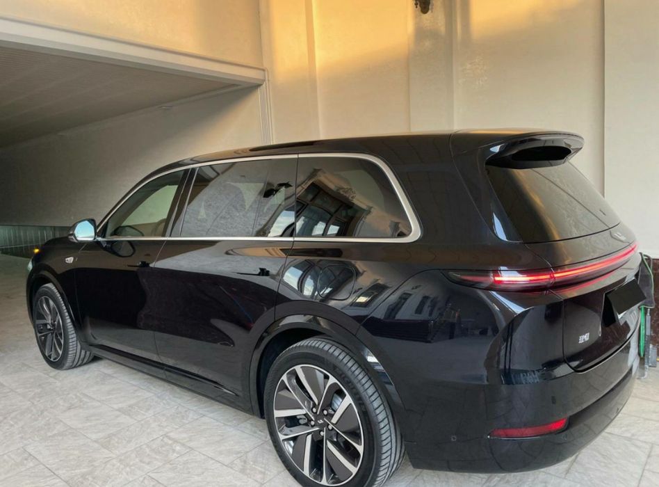 Li 9 max full sotiladi