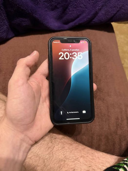 iPhone 11 чорный