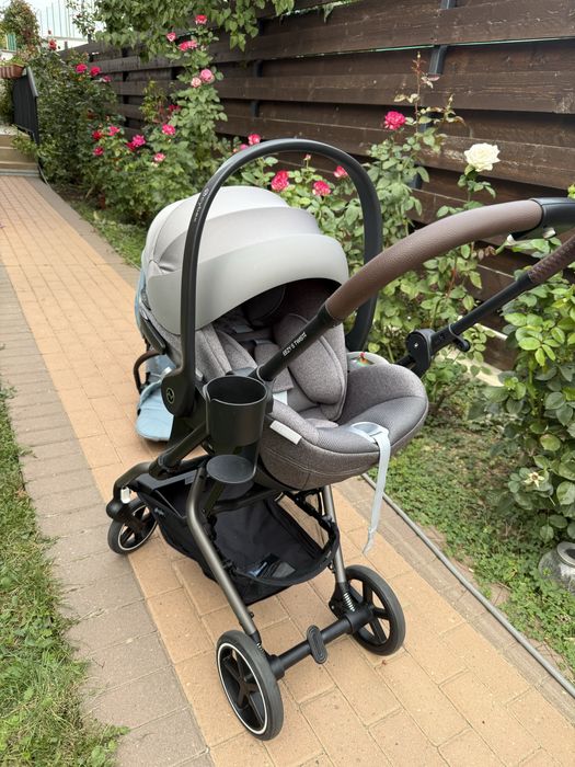 Cybex Gold Eezy S Twist 2 in 1 + scoica Cybex Platinum Cloud T i size