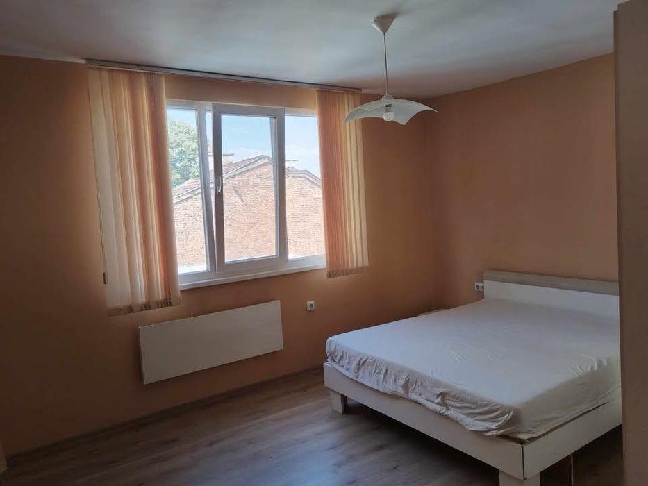 Дава се под наем Четиристаен апартамент в София, Редута - 120 кв.м за 750 € - Снимка #3