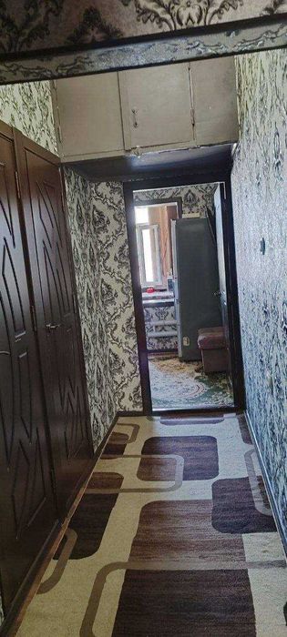 СРОЧНО !! Продается квартира в Яшнабаде 3/5/5 ( 92 кв/м ) Тузел 1