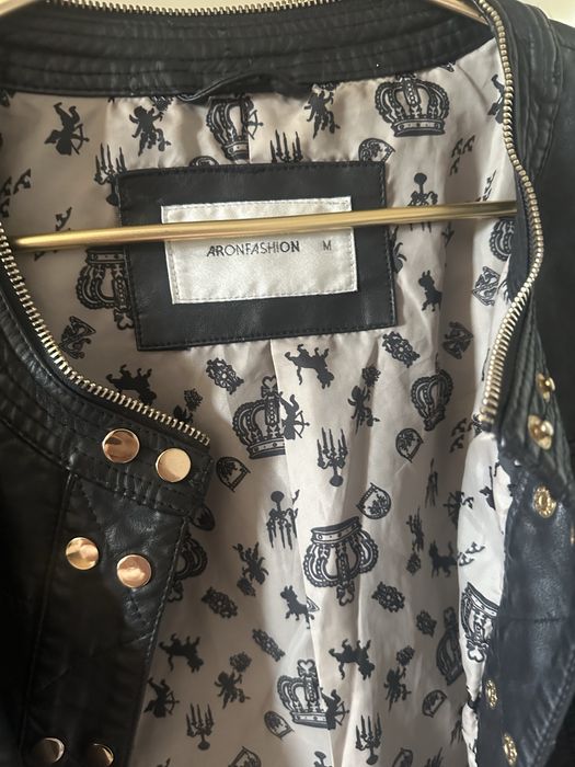 Продам кожанную куртку